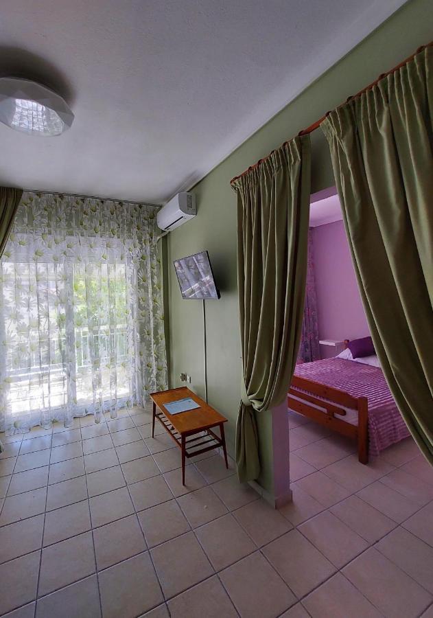 Orange Tree Apartment Аспровалта Екстер'єр фото